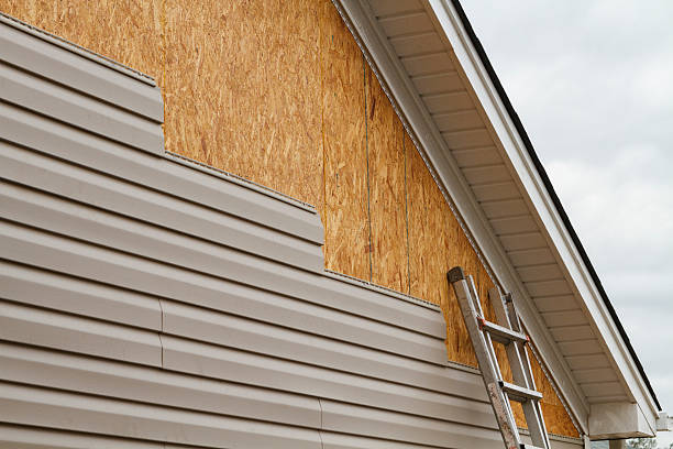 Siding Removal and Disposal in Blackstone, VA